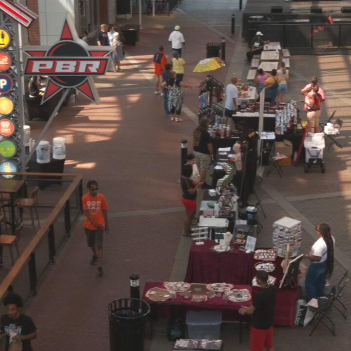 Melannaire Marketplace.jpeg